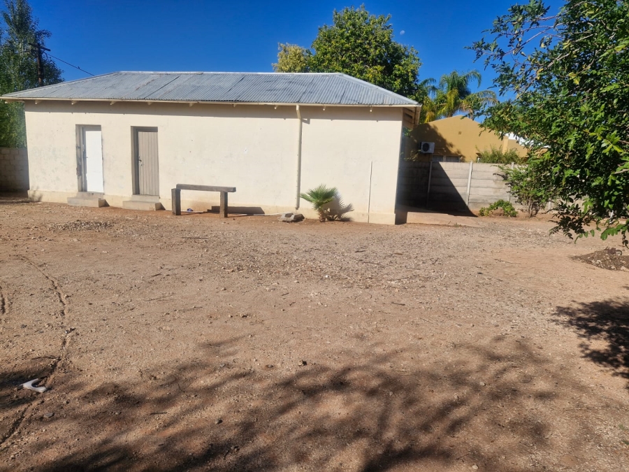 3 Bedroom Property for Sale in Middelpos Northern Cape